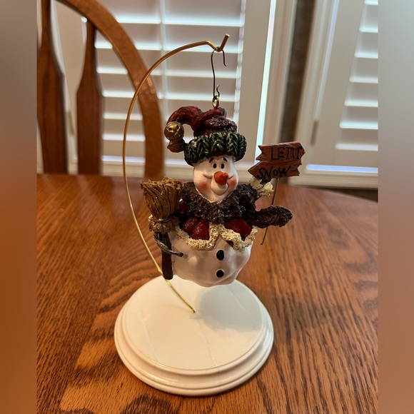 Hallmark Ornament Display Stand - Picture 11 of 11